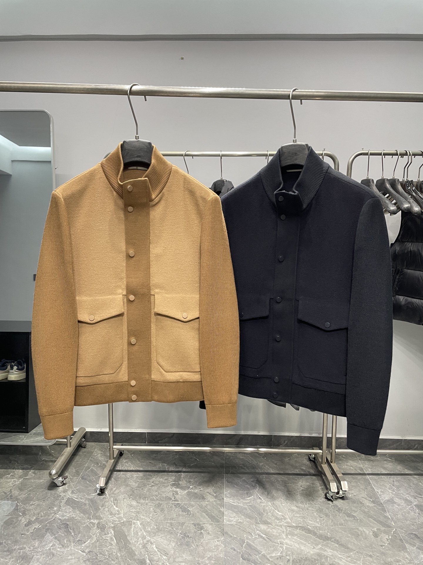 로로피아나 자켓