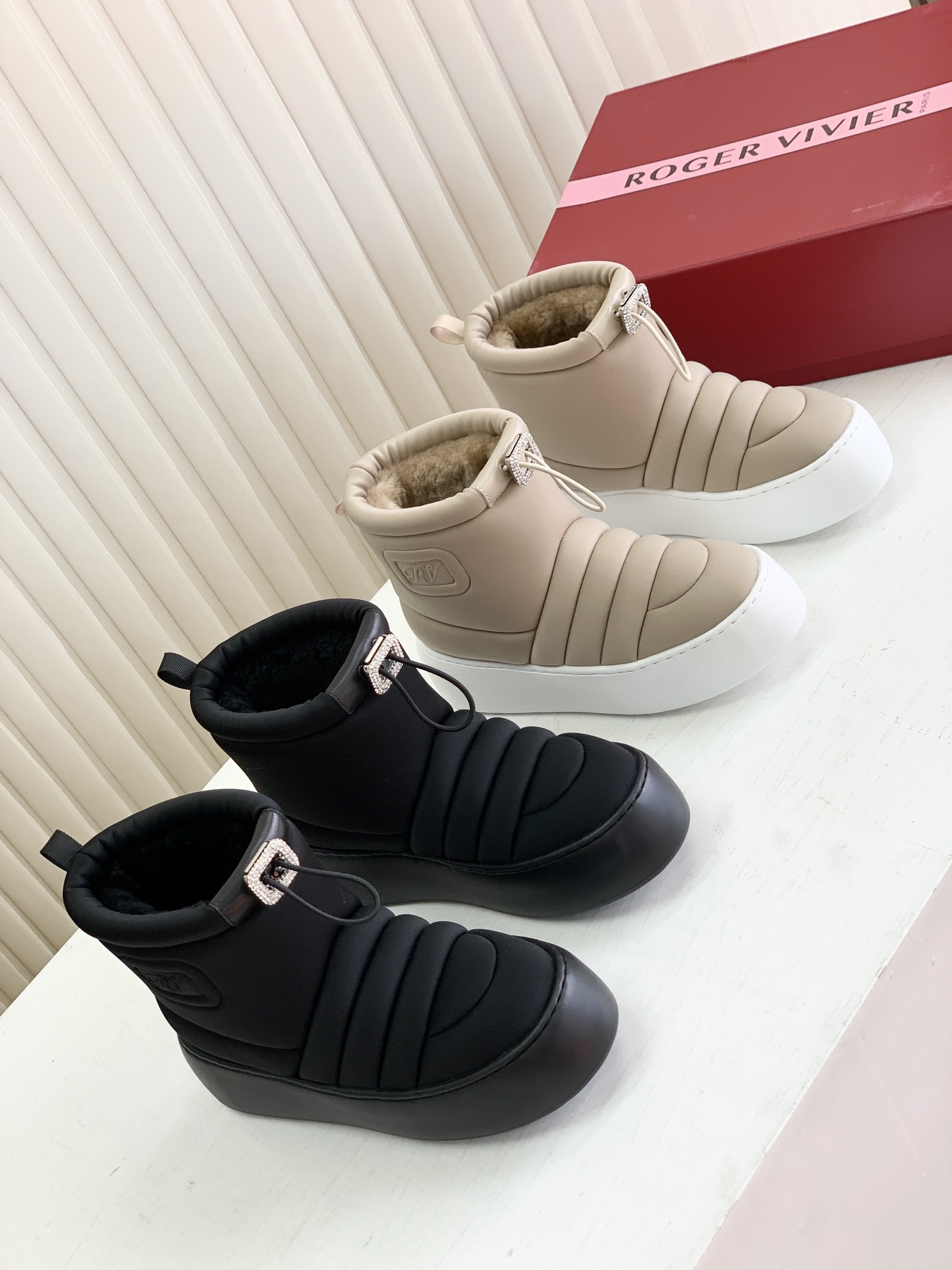 로저비비에 부츠