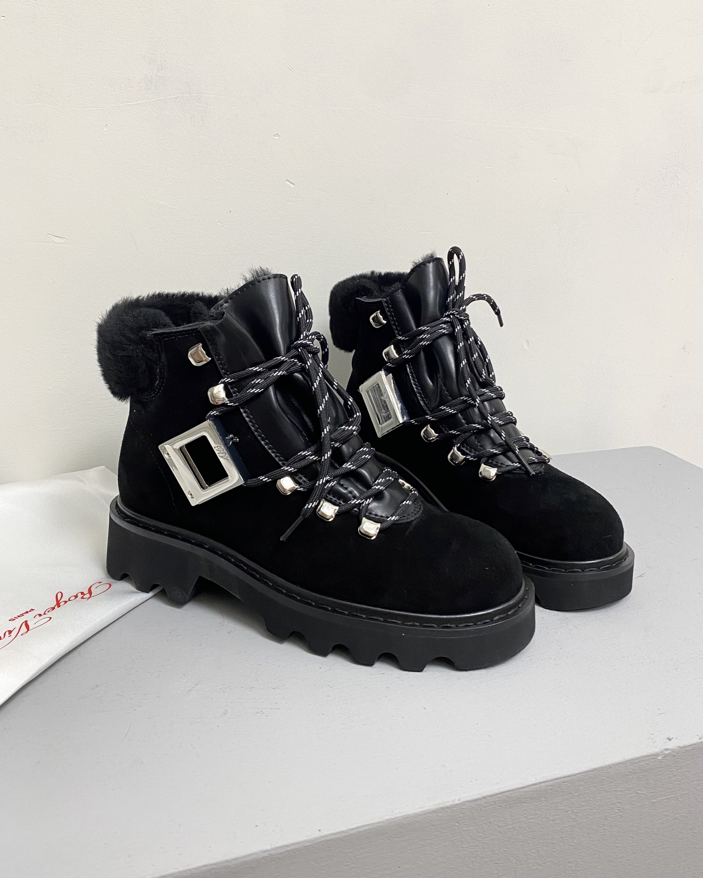 로저비비에 부츠