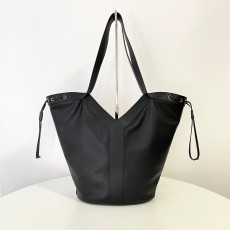 생로랑 Y라지호보백