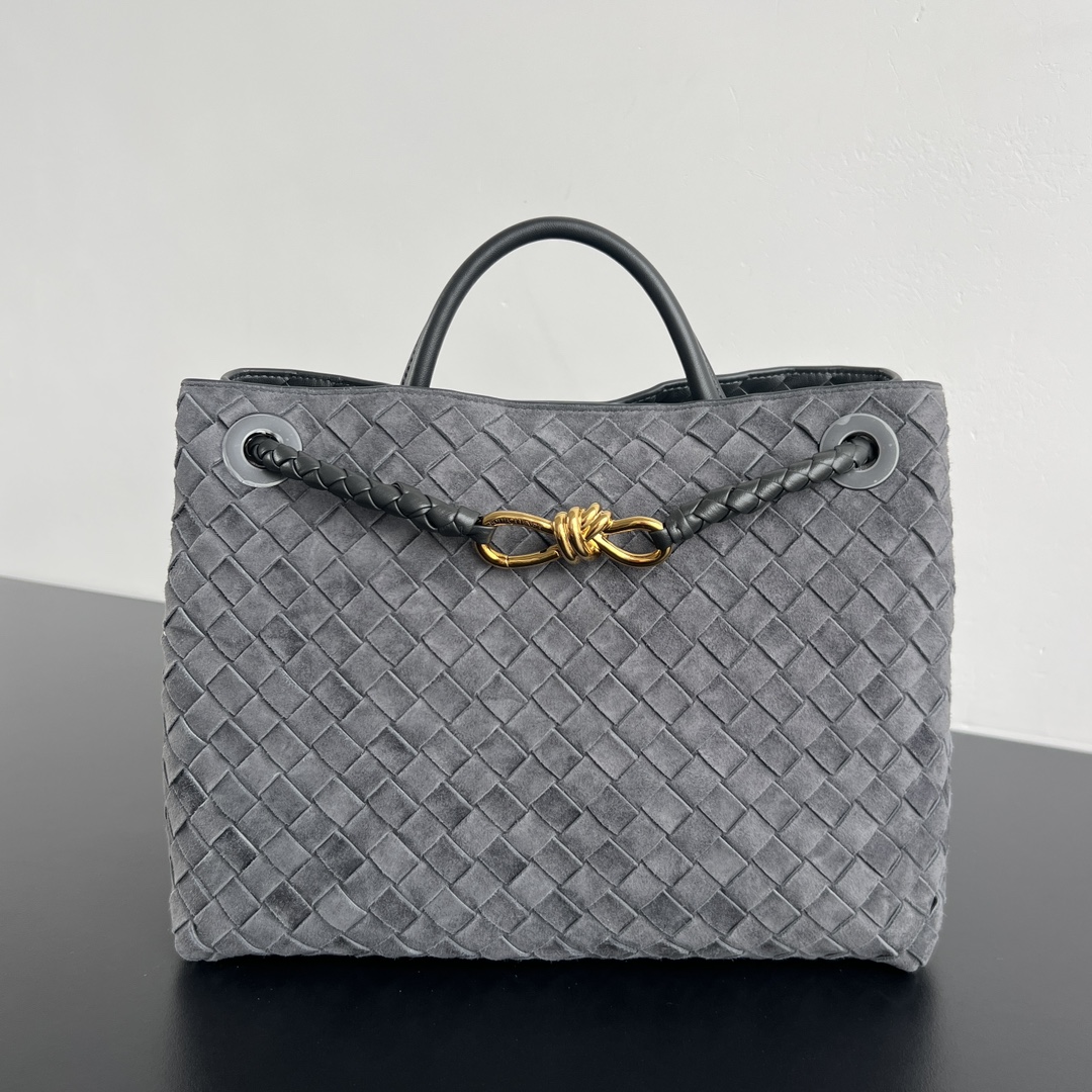 보테가베네타 안디아모미디엄토트백