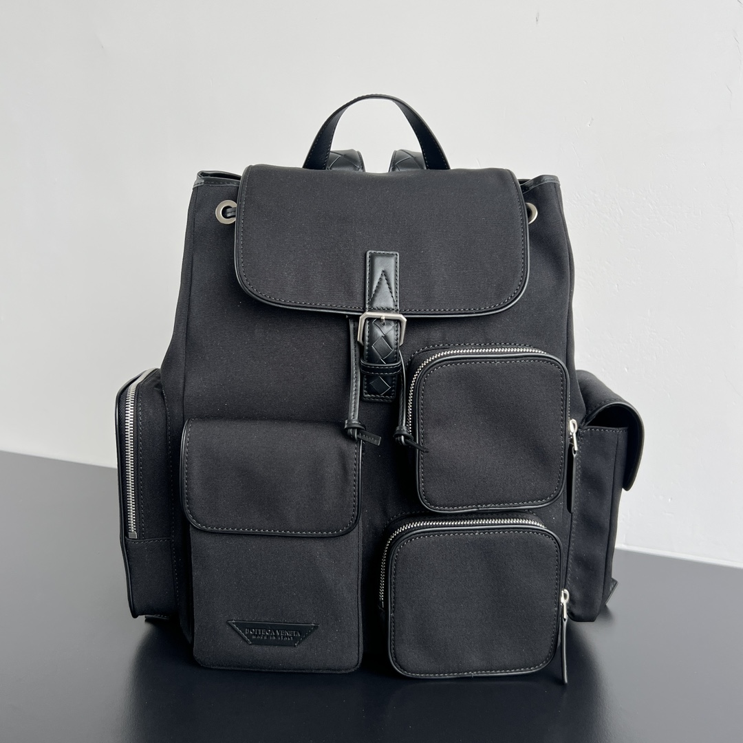 보테가베네타 크로스로드멀티포켓백팩