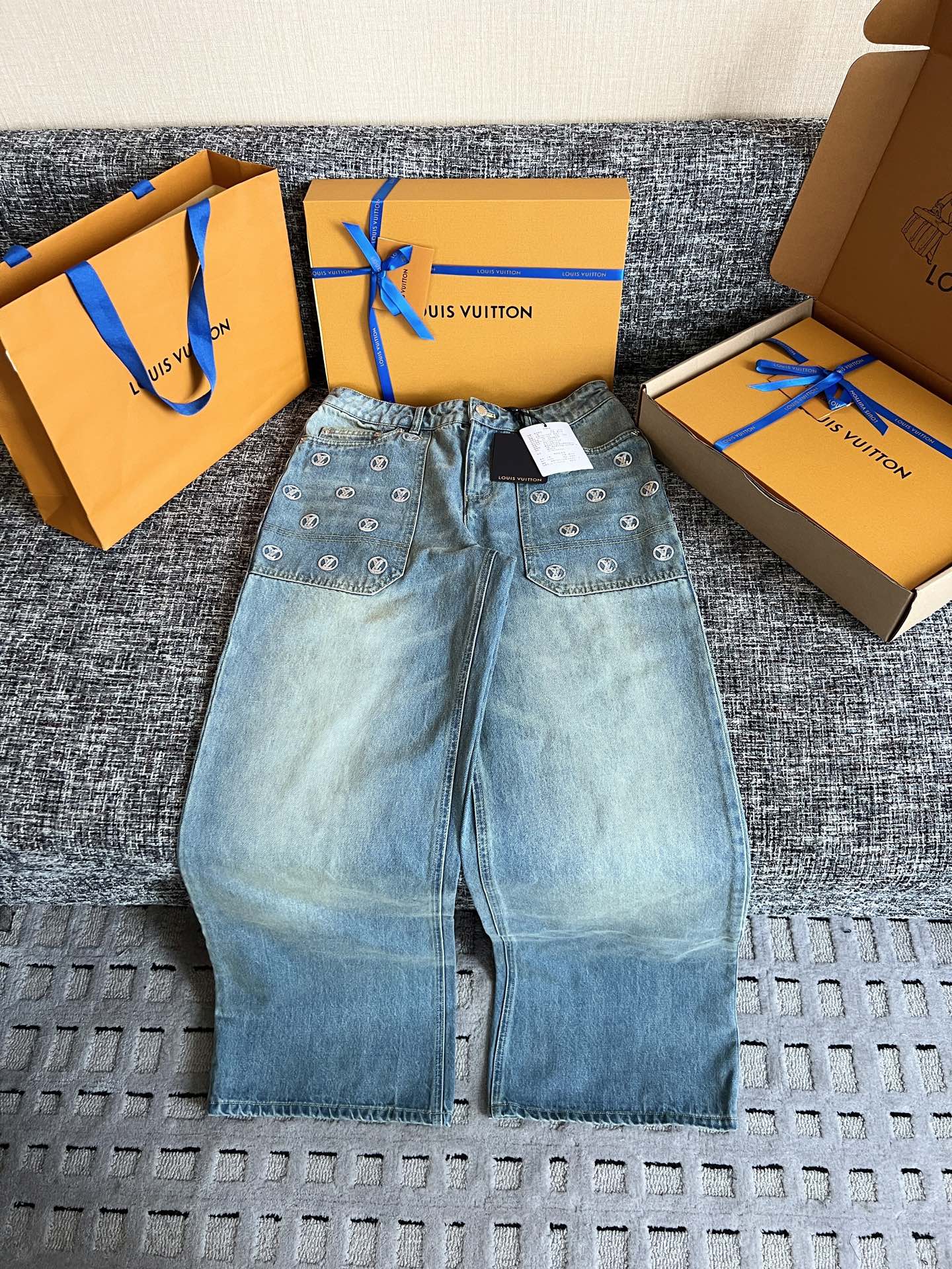 루이비통 청바지