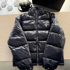 프라다 패딩