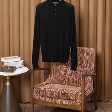 로로피아나 니트