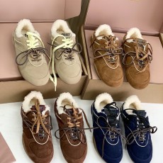 미우미우 스니커즈