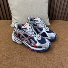 발렌시아가 스니커즈