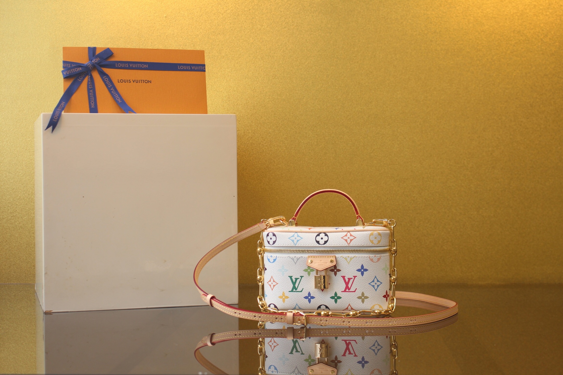 루이비통 베니티체인파우치