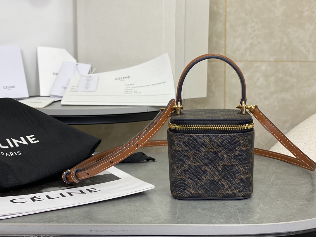 셀린느 미니베니티케이스