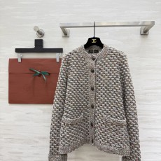 로로피아나 가디건