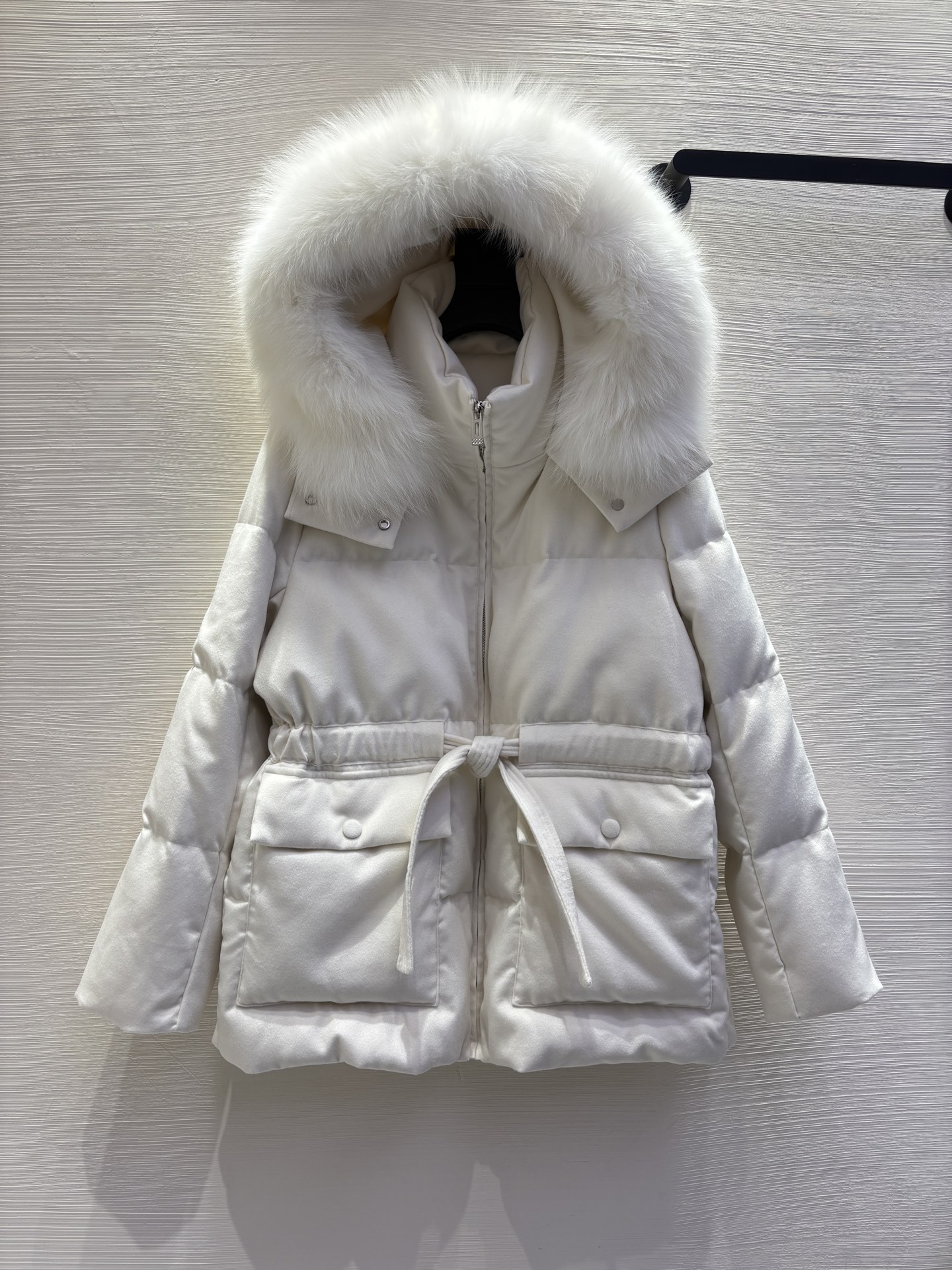 로로피아나 패딩