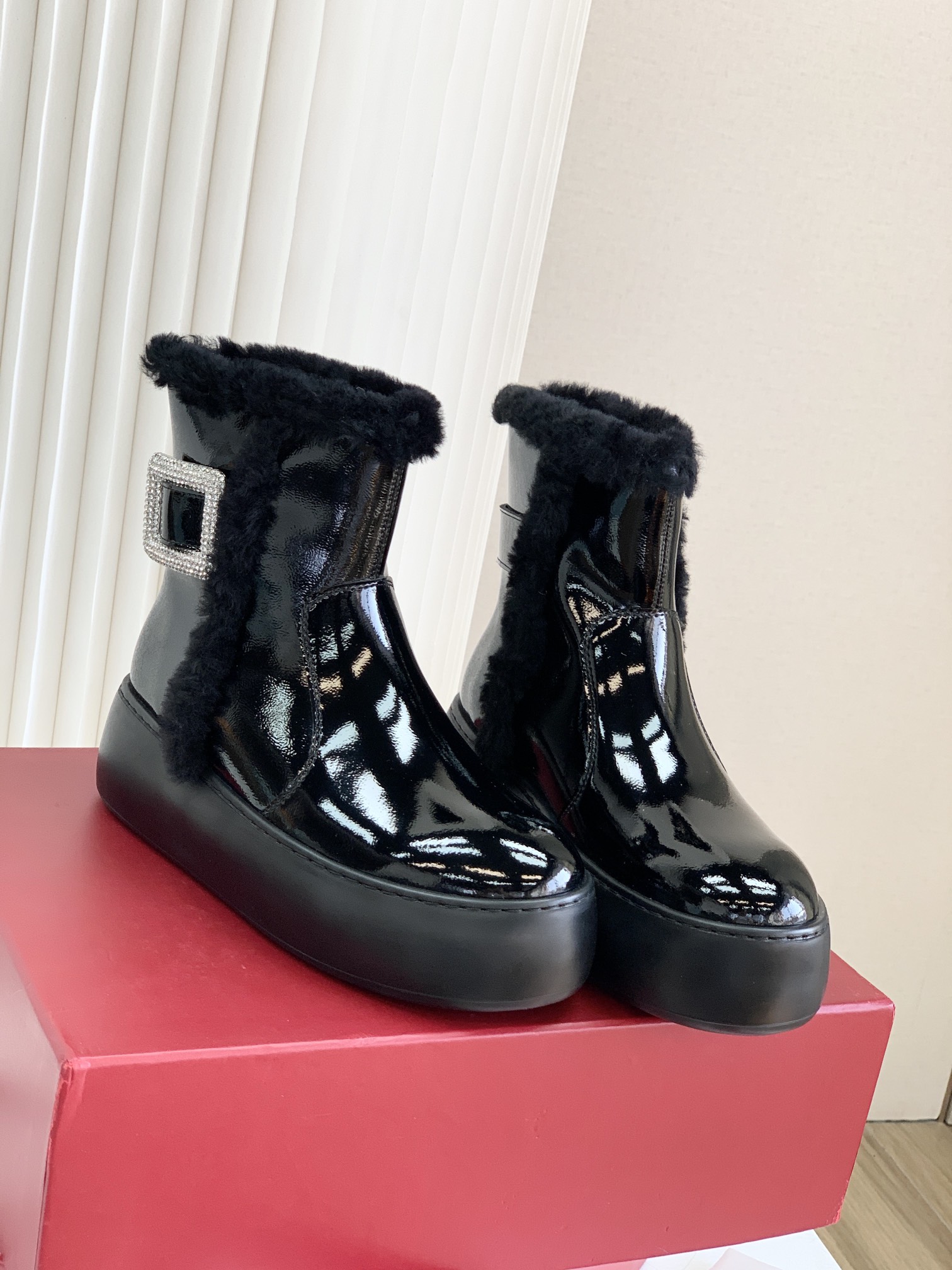 로저비비에 부츠