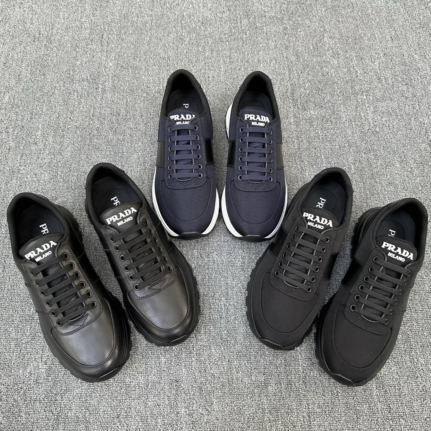 프라다 스니커즈