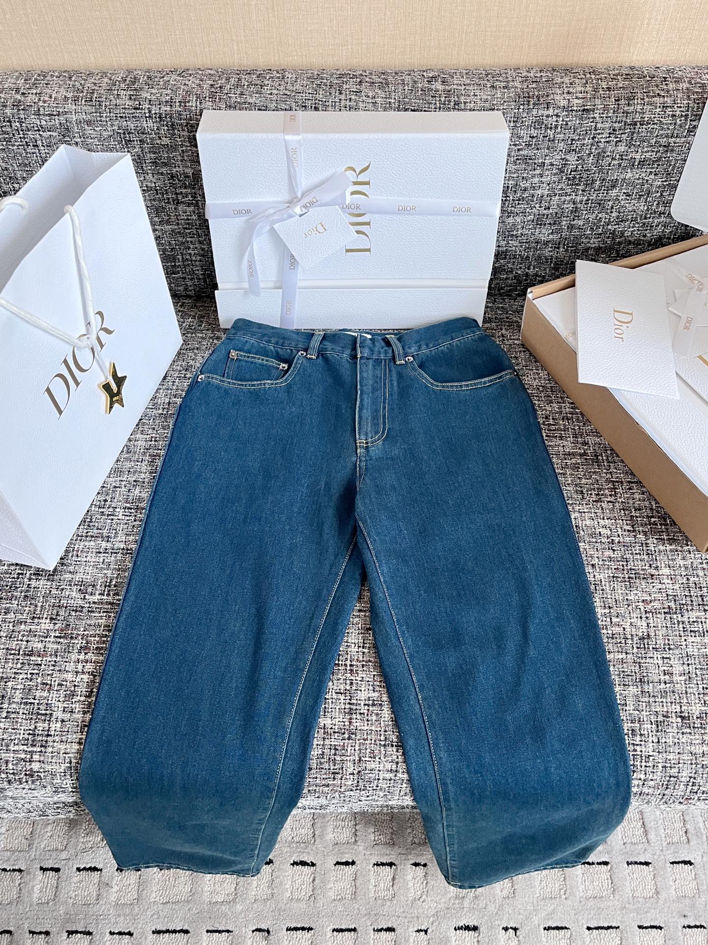디올 청바지