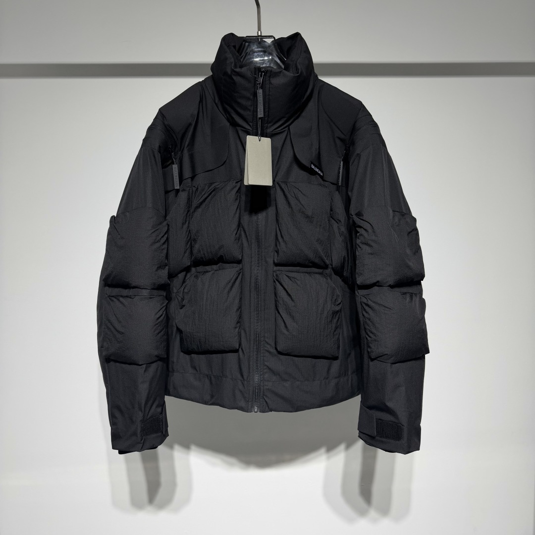 발렌시아가 패딩