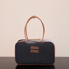 미우미우 캔버스가죽보백