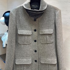 로로피아나 자켓