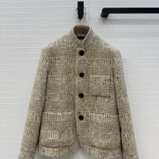 로로피아나 자켓