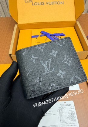 루이비통 반지갑