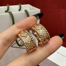 반클리프 귀걸이