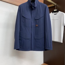 로로피아나 자켓