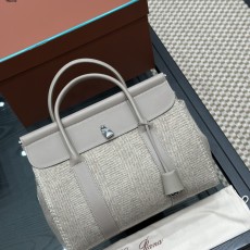 로로피아나 룸백L32