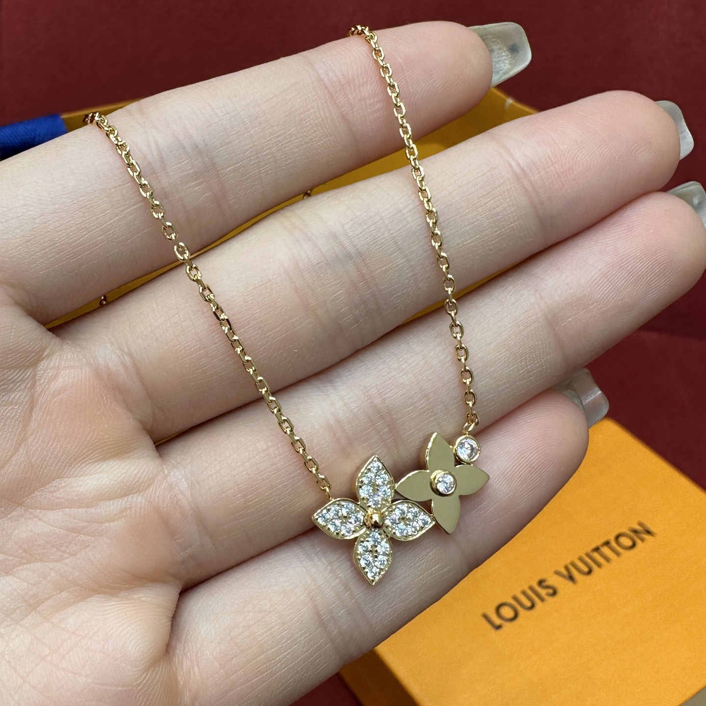 루이비통 목걸이