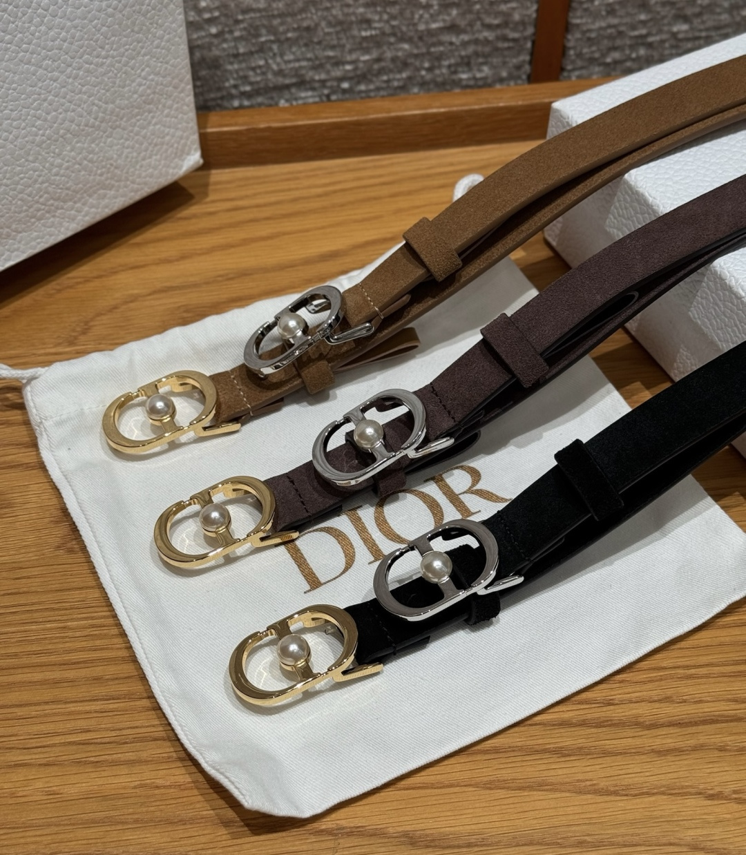 디올 벨트