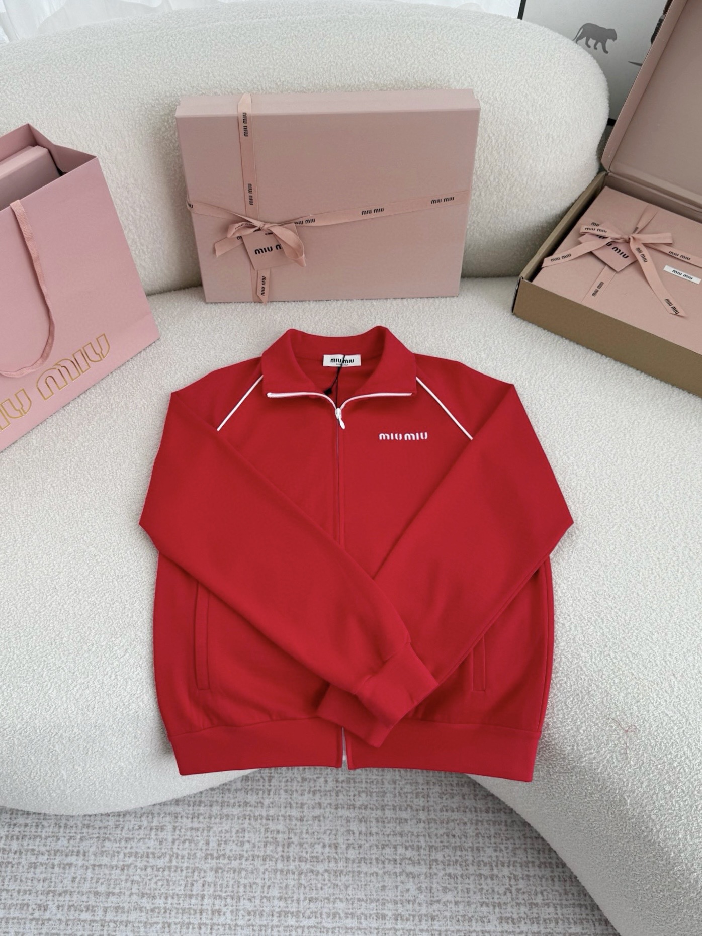 미우미우 자켓(여성)