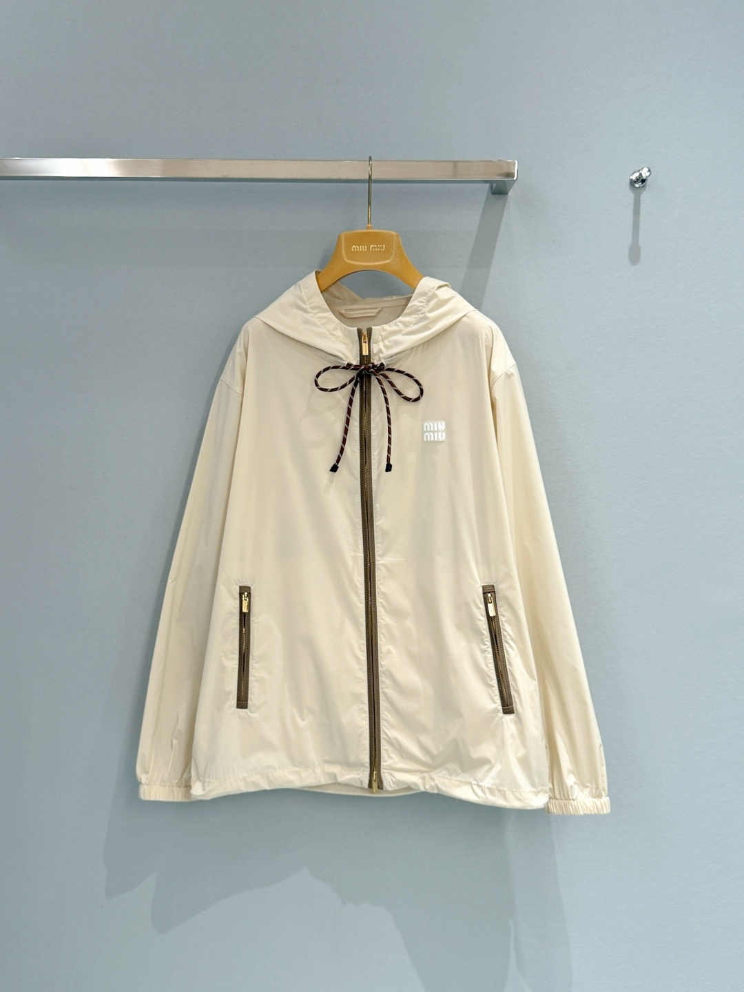미우미우 자켓