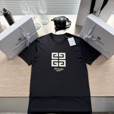 버버리 반팔티(남성)