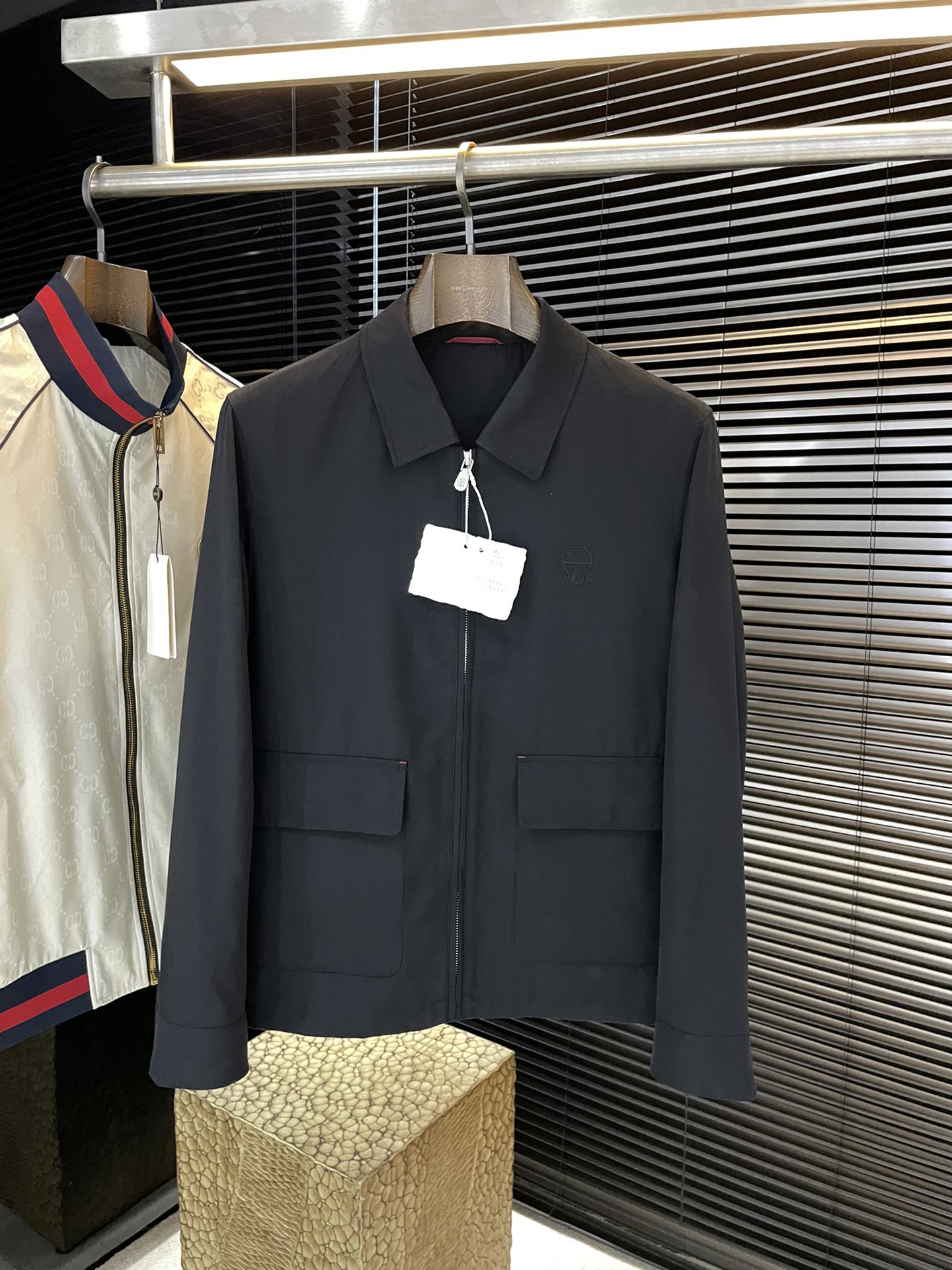 브루넬로쿠치넬리 자켓