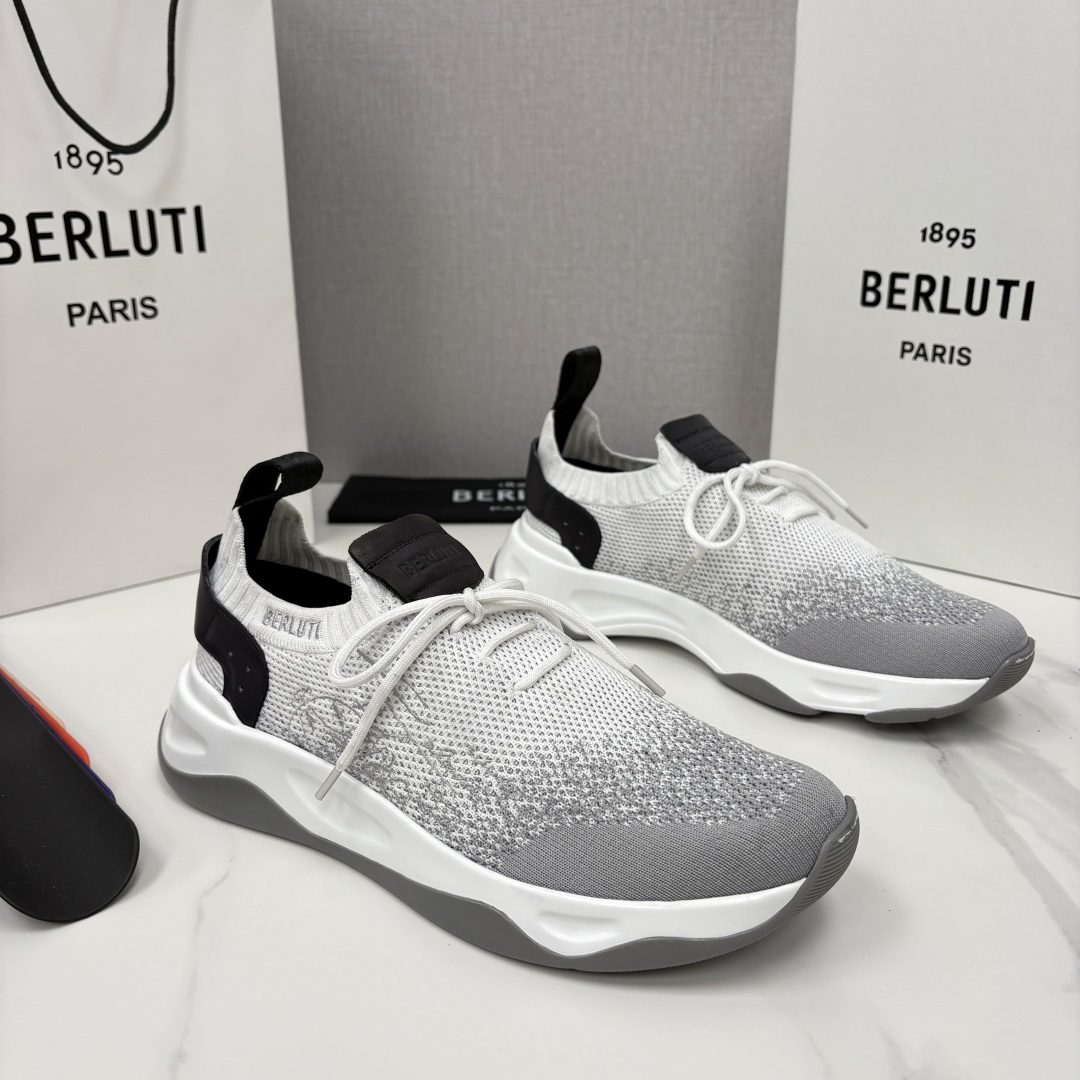 벨루티 스니커즈