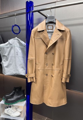 브루넬로쿠치넬리 가죽코트