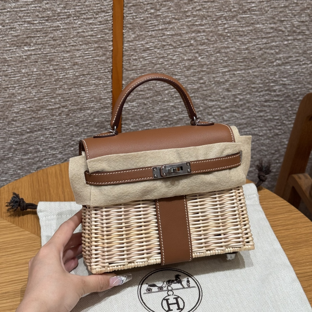에르메스 켈리피크닉