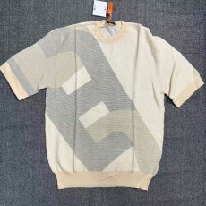 이O욱