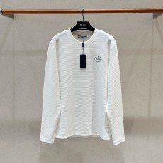 프라다 티셔츠