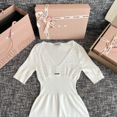 미우미우 반팔니트(여성)