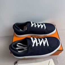 이O식
